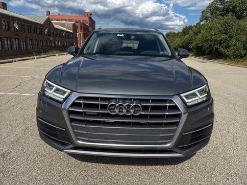 2019 Audi Q5 2.0T Premium Plus