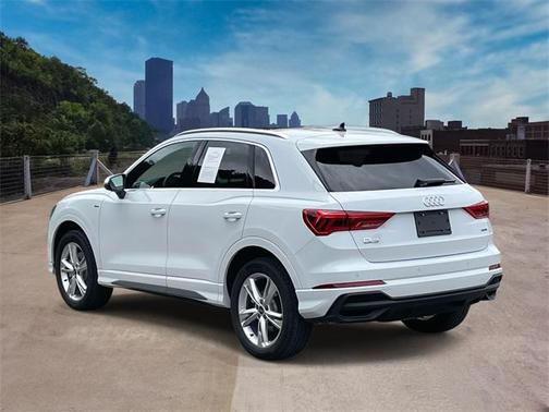 2024 Audi Q3 45 S line Premium Plus