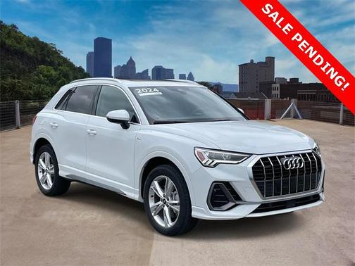 2024 Audi Q3 45 S line Premium Plus