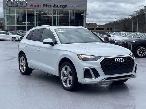 2025 Audi Q5 45 S line Premium Plus