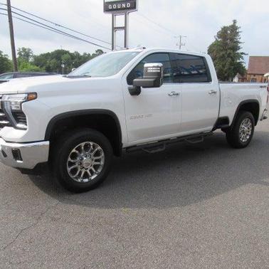 Summit White 2024 Chevrolet Silverado 2500 LTZ