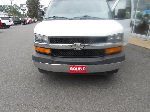 2017 Chevrolet Express 3500 LT