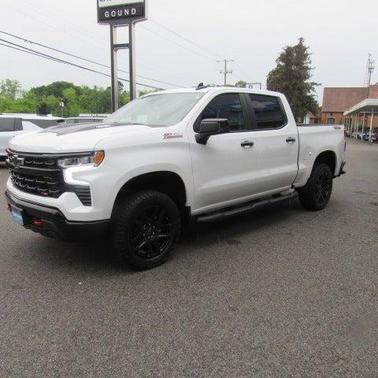 Summit White 2025 Chevrolet Silverado 1500 LT Trail Boss