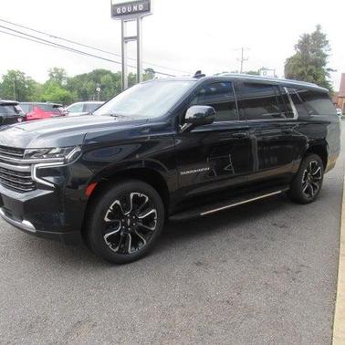 Midnight Blue Metallic 2023 Chevrolet Suburban LT