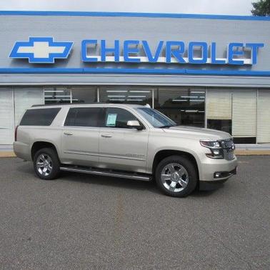 Champagne Silver 2017 Chevrolet Suburban LT