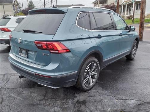 Photo 3 of 3 of 2019 Volkswagen Tiguan 2.0T SEL