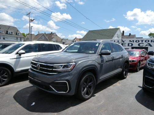 2022 Volkswagen Atlas Cross Sport 2.0T SEL R-Line