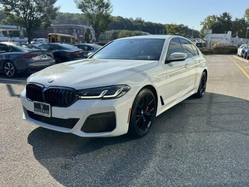 2023 BMW 530 i xDrive
