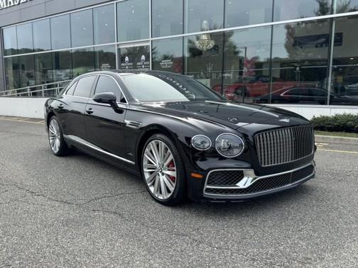 2023 Bentley Flying Spur Speed, Loaded, 1 Owner Carfax, Rear Power Seats, Curtains, Loaded!!!
