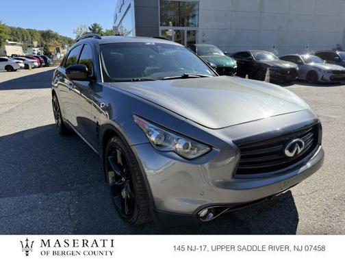 2016 INFINITI QX70 Base