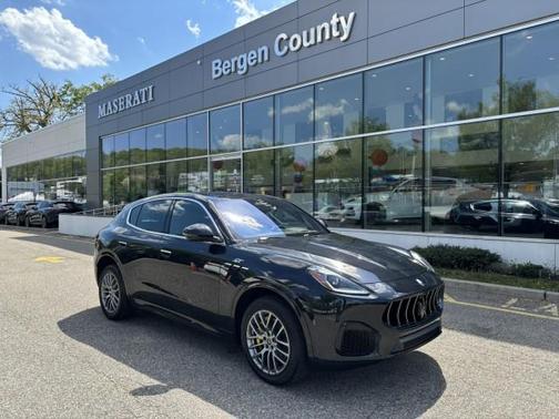 Nero Tempesta Metallic 2023 Maserati Grecale GT ~ Techssistance Package ~ Heads Up Display !!! CPO ELIGIBLE !!!E