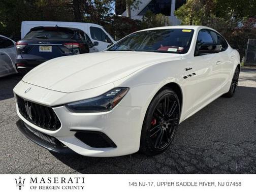 2022 Maserati Ghibli BIANCO //ROSSO ~ 1 OWNER, CPO ELIGIBLE!!! AWD