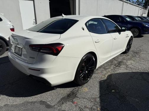 2022 Maserati Ghibli BIANCO //ROSSO ~ 1 OWNER, CPO ELIGIBLE!!! AWD
