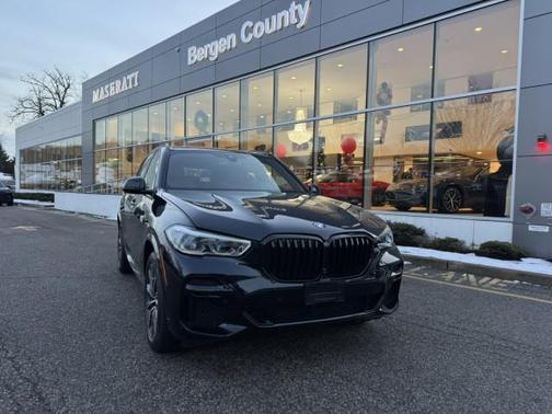 2023 BMW X5 xDrive40i ~ M SPORT & EXECUTIVE PACKAGE !!