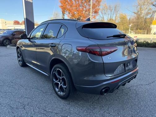 2023 Alfa Romeo Stelvio Veloce ~ Vesuvio Gray // rosso