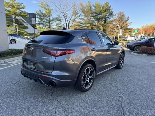2023 Alfa Romeo Stelvio Veloce ~ Vesuvio Gray // rosso