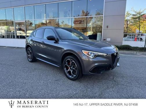 2023 Alfa Romeo Stelvio Veloce ~ Vesuvio Gray // rosso