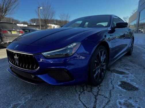 2022 Maserati Ghibli Modena Q4 ~ Sportivo & NERISSIMO Package OVER $101k MSRP, LOADED !!