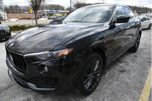 2024 Maserati Levante GT Ultima