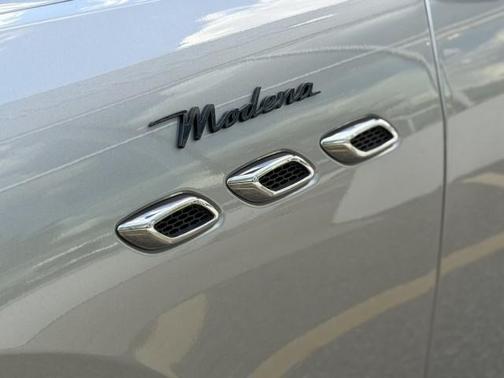 2022 Maserati Levante Modena