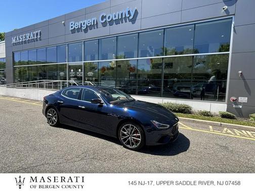 Blu Nobile Tri-Coat 2023 Maserati Ghibli Modena Q4