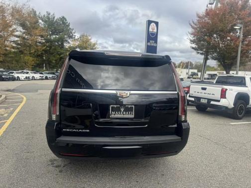 2017 Cadillac Escalade ESV Platinum