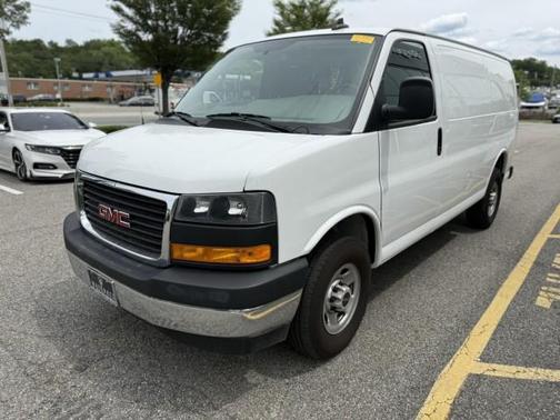 2022 GMC Savana 2500 Work Van