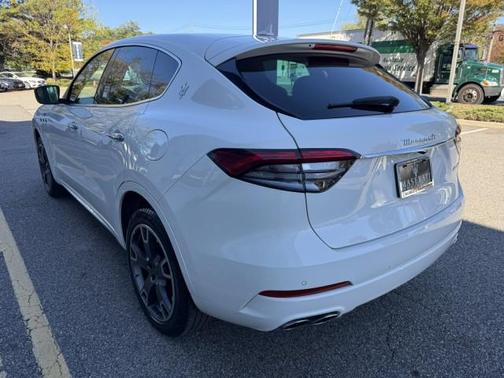 2023 Maserati Levante GT