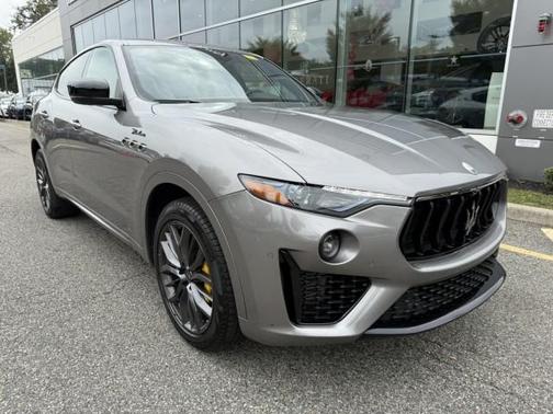2022 Maserati Levante Modena S