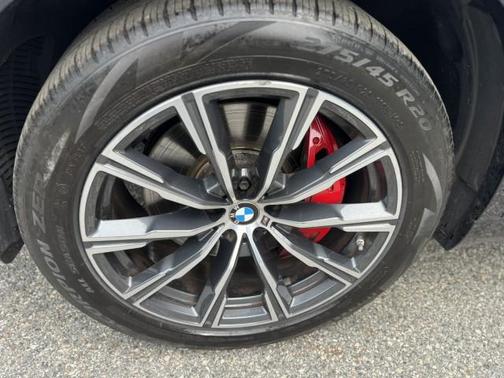 2022 BMW X5 xDrive40i ~ M Sport Package & Climate Comfort Package