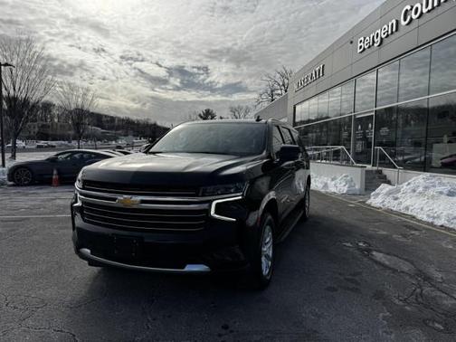 2022 Chevrolet Suburban LT