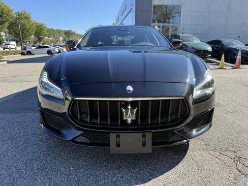 2022 Maserati Quattroporte Modena Q4