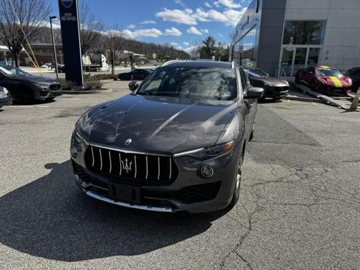 2017 Maserati Levante Base