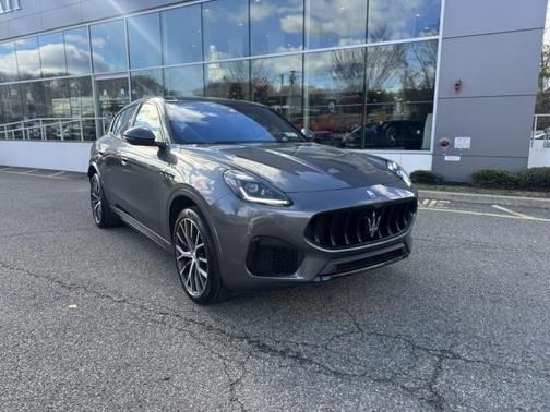 2023 Maserati Grecale Modena ~ Premium Plus Package ~ 1 OWNER, CPO ELIGIBLE!