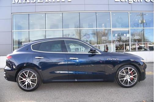 2022 Maserati Levante Modena