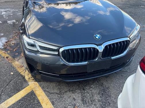 2022 BMW 530 i xDrive