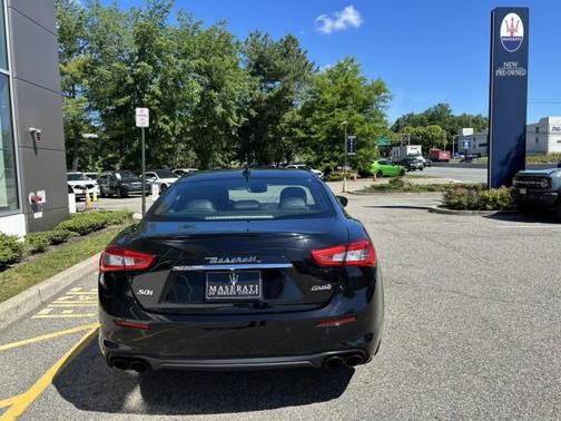 Nero 2018 Maserati Ghibli S Q4