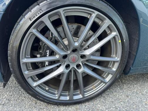 2024 Maserati Ghibli Trofeo 334 Ultima