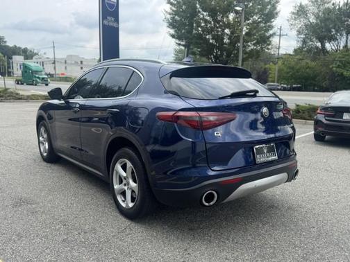 2018 Alfa Romeo Stelvio Base
