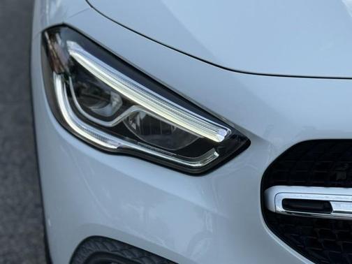 2021 Mercedes-Benz GLA 250 Base 4MATIC