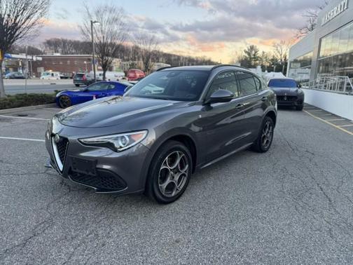 2022 Alfa Romeo Stelvio Ti