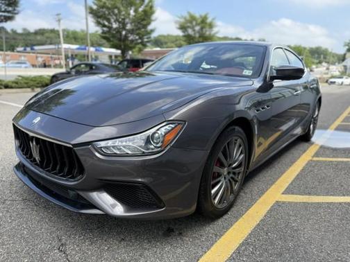 2022 Maserati Ghibli Modena Q4 ~ Loaded! CPO Eligible!!!