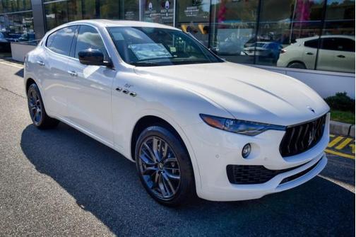 2024 Maserati Levante GT Ultima