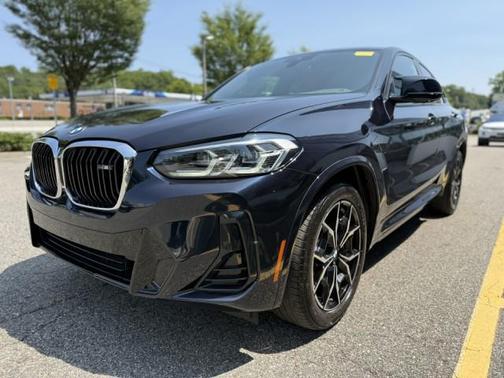 2022 BMW X4 M40i