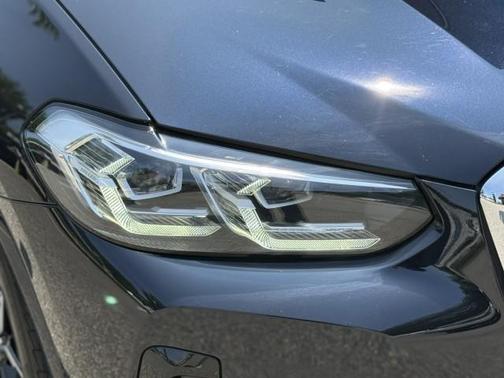 2022 BMW X4 M40i