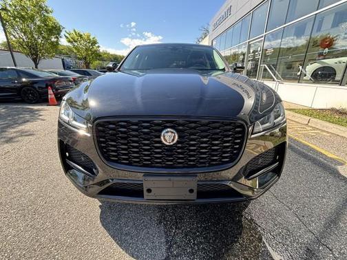 Santorini Black 2023 Jaguar F-PACE S
