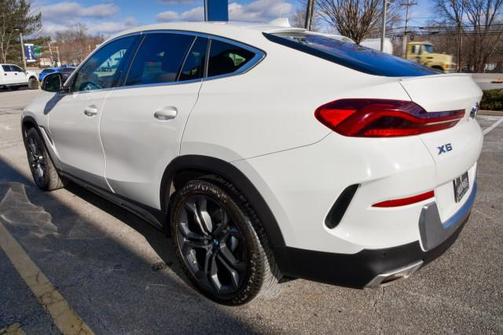 2022 BMW X6 xDrive40i, RED INTERIOR, PREM PKG, 1 OWNER, LOADED!!!