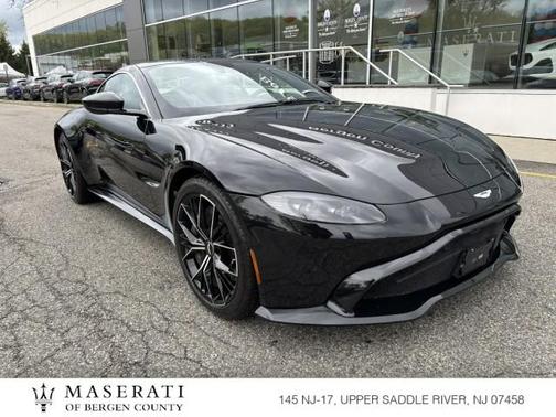 Jet Black 2022 Aston Martin Vantage Coupe