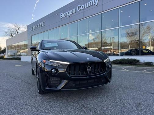 2024 Maserati Levante Trofeo V8 Ultima