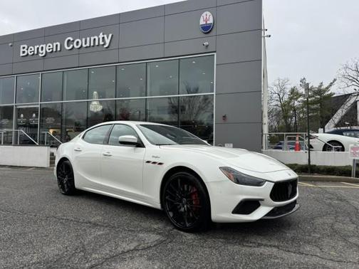 2021 Maserati Ghibli Trofeo ~ V8 ferrari 580 HP ~ OVER $120k MSRP,